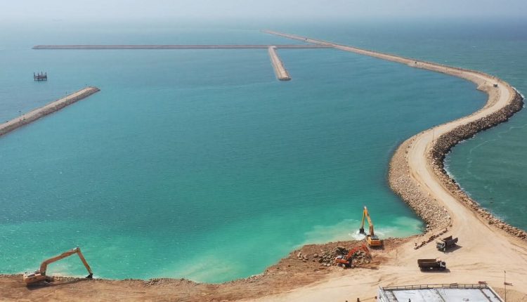 ميناء الداخلة الأطلسي يحقق تقدماً لافتاً.. الأشغال تتجاوز 65% والتشغيل مرتقب في 2029