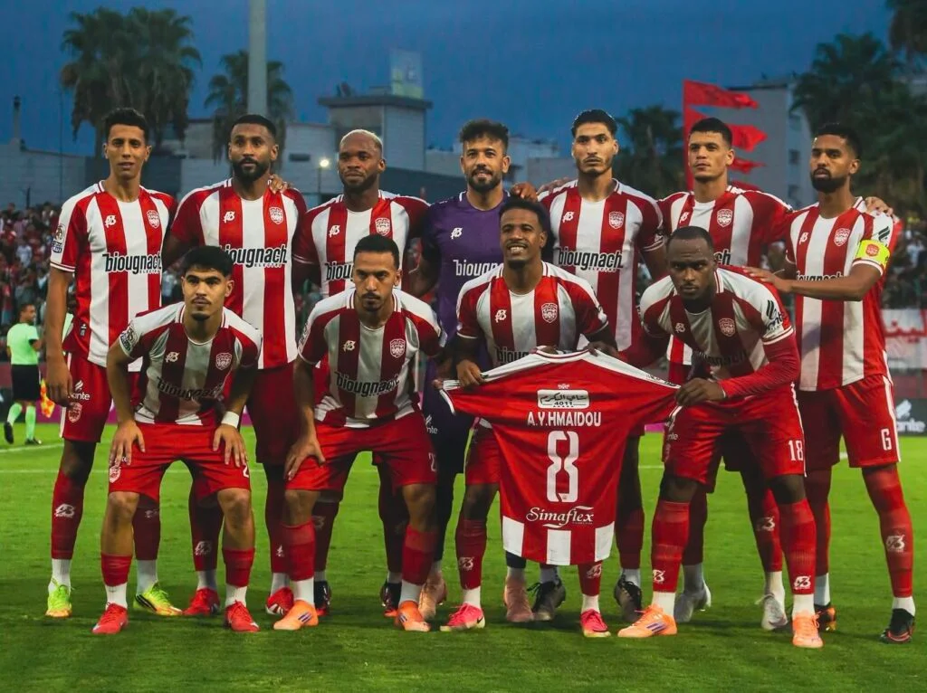 تأجيل مباراة النادي المكناسي واتحاد تواركة إلى الثلاثاء بسبب التزام المغرب الفاسي قارياً